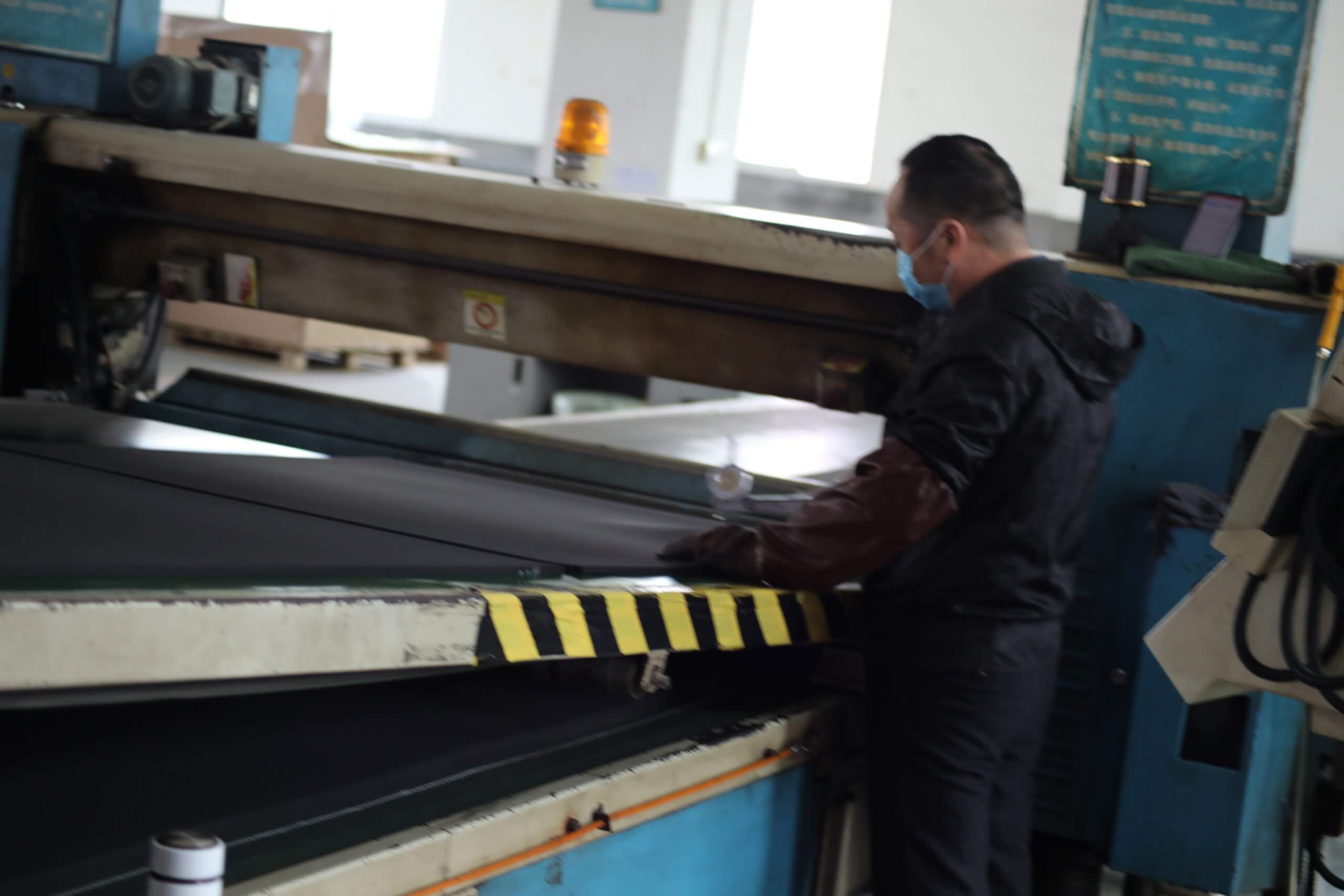 Neoprene Sheet Production